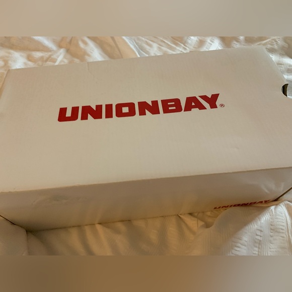 UNIONBAY Triple Strap Black Slides - Picture 8 of 9